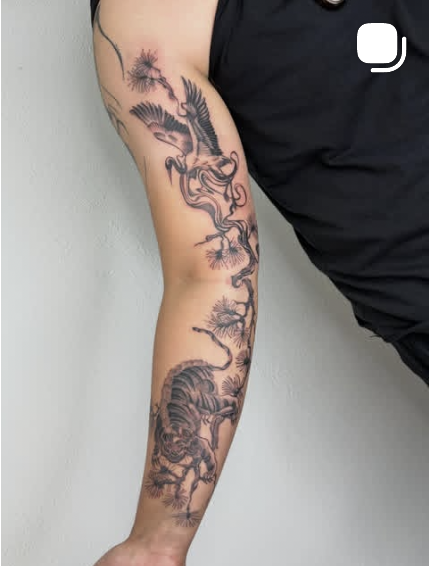 Black and grey sleeve detail by Allee B.